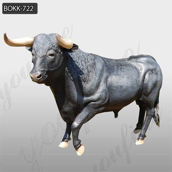 Large Bronze Bull Statue Decoration on Sale