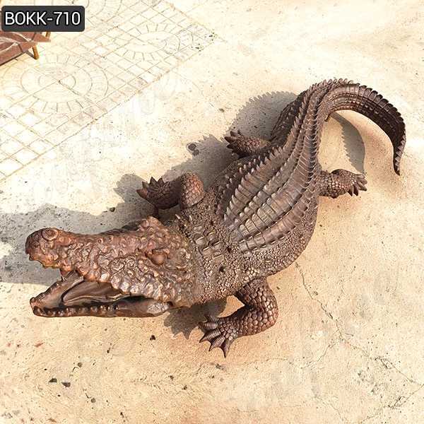 Life Size Bronze Garden Alligator Statue Realistic Crocodile Sculpture for Sale BOKK-710