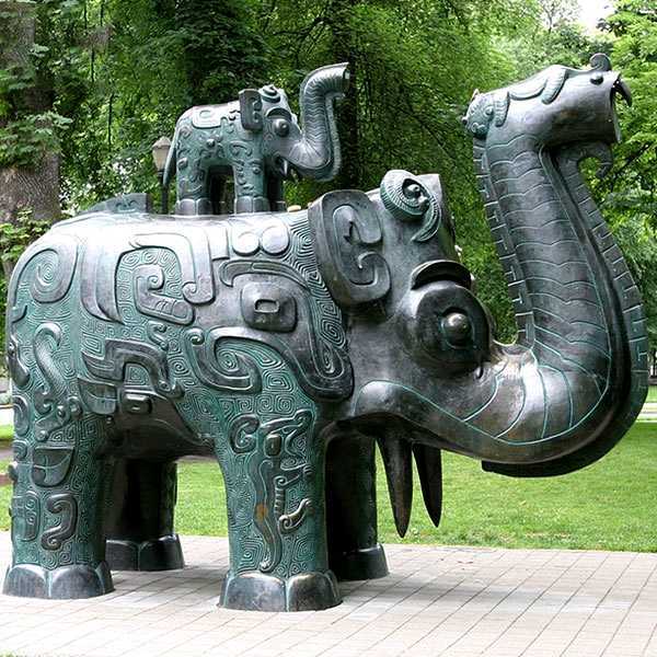 Outdoor Large Bronze Elephant Statue Da Tung and Xi'an Bao Bao