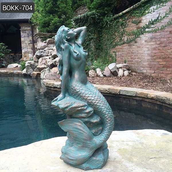 Life Size Bronze Patina Mermaid Statue Sitting on Coastal Rock Beach for Sale BOKK-704
