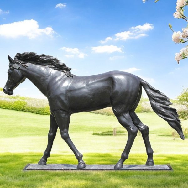 lifesize bronze quarter horse statue