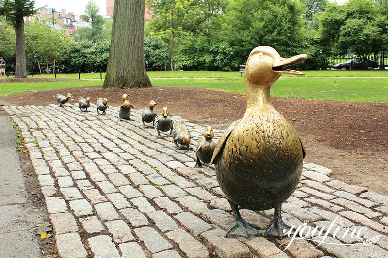 make way for ducklings statues-YouFine Sculpture
