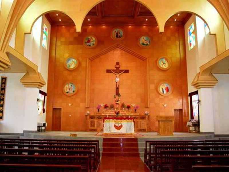 church decorations for marble statue