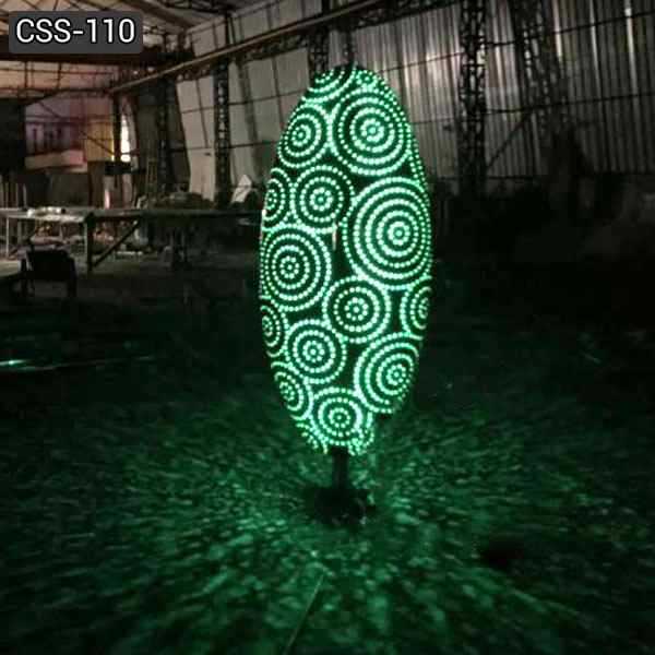 Beautiful Stainless Steel Metal Oval Sculpture with Lights Supplier