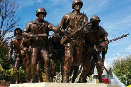 Staying Low Group Sculpture Bronze Veterans Memorial Statue for Sale BOKK-36