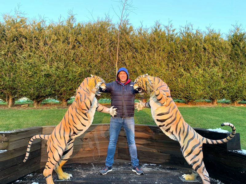 tiger yard statue