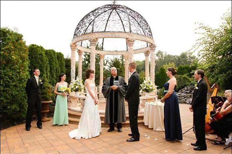 gazebo wedding decorations_