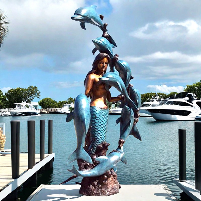 mermaid fountain