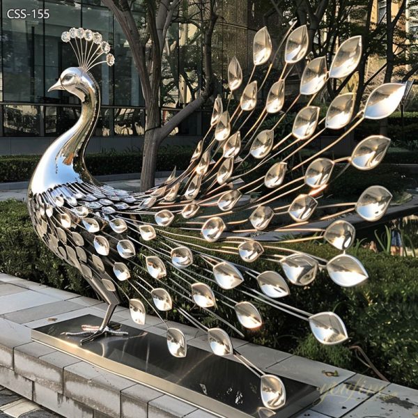 Beautiful Stainless Steel Peacock Sculpture