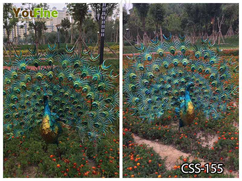 Beautiful Stainless Steel Peacock Sculpture
