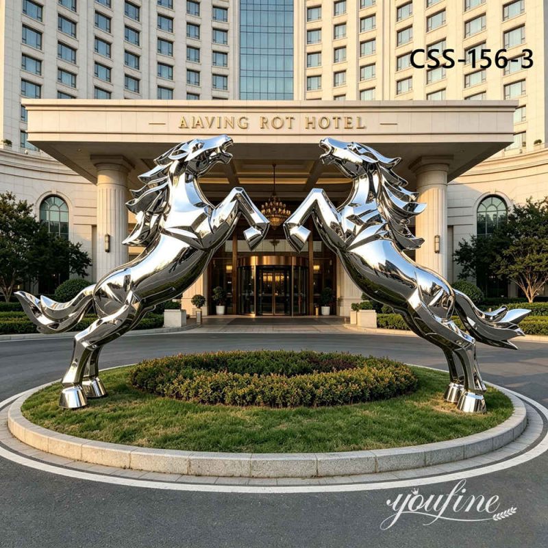 horse sculpture for modern decor