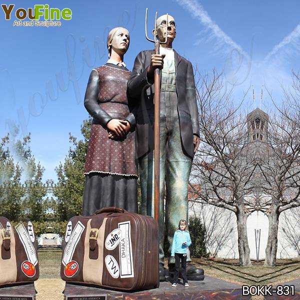 Giant Brozne Old Couples Statue Grounds for Sculpture for Sale