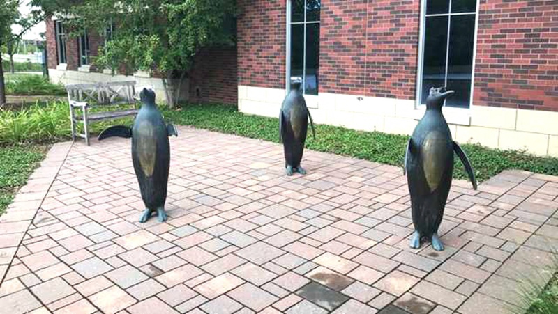 bronze penguin statue outdoor
