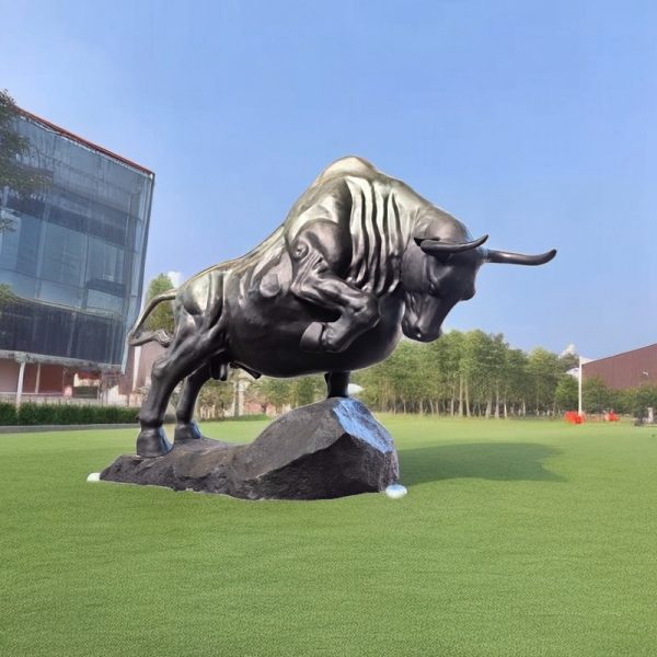 Bronze large Bull Sculpture