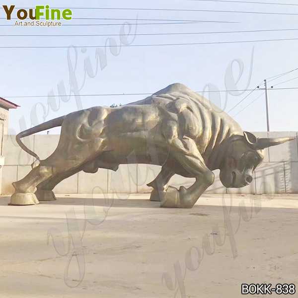 Large Bronze Bull Sculpture on Stock for Sale