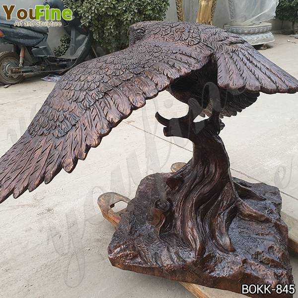 Life Size Cast Bronze Owl Statue with Base Suppliers