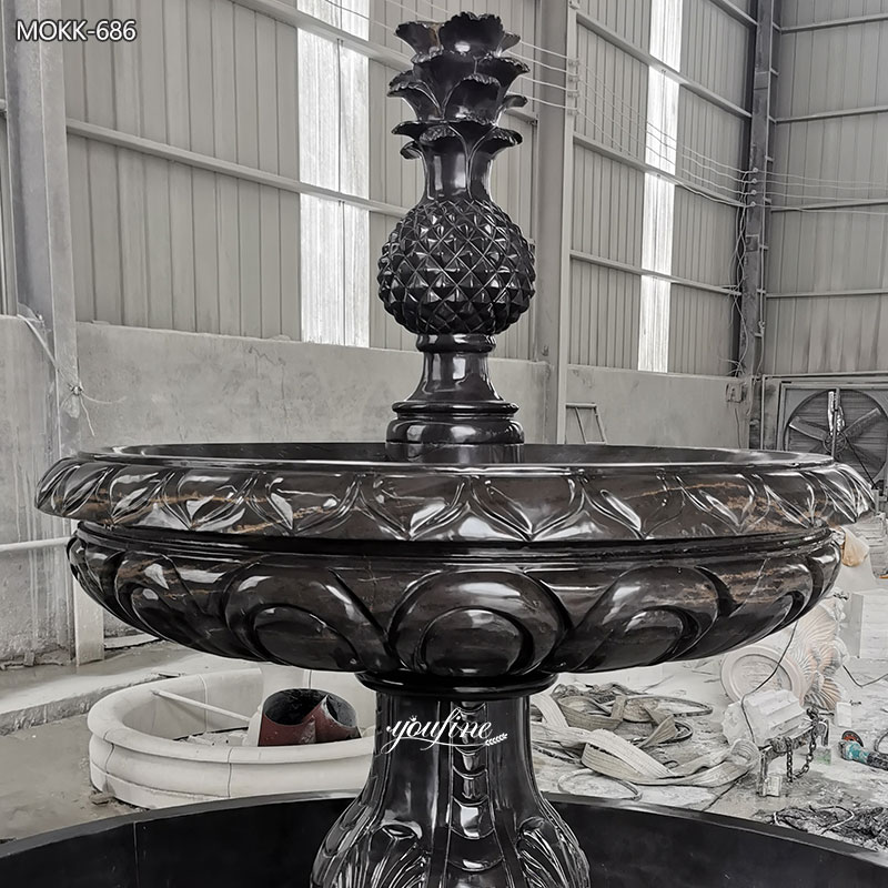 black water fountain detail
