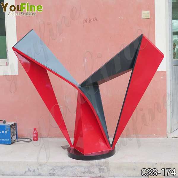 Beautiful Outdoor Stainless Steel Modern Sculpture