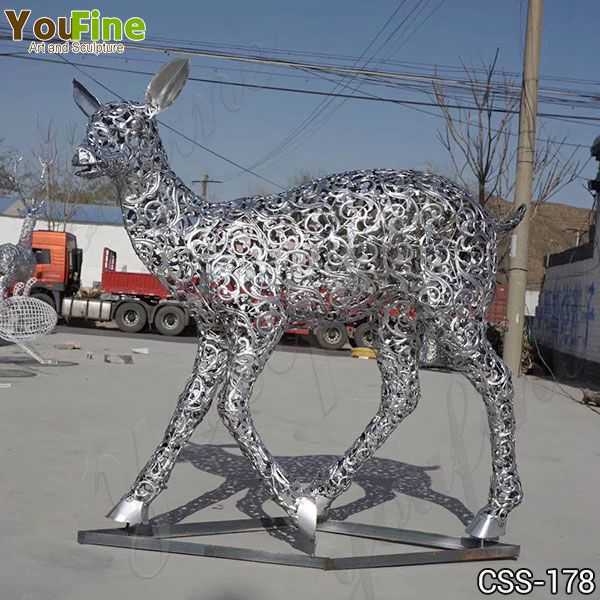 Modern Stainless Steel Deer Sculpture Design