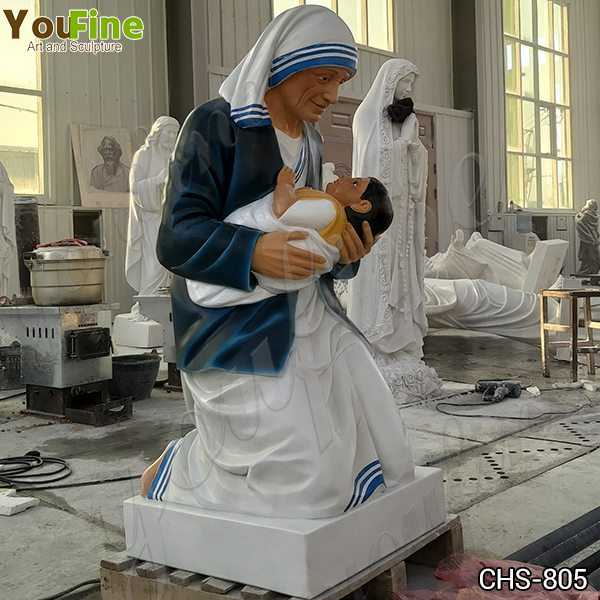 Customized Catholic Marble Mother Teresa Holding Baby Statue for Sale