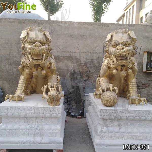 bronze lion statues