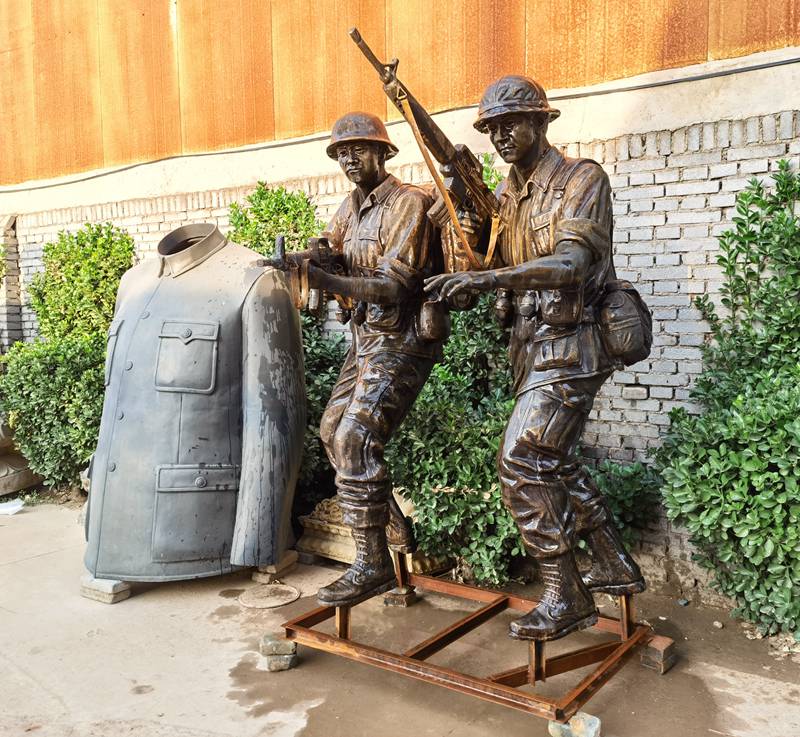 bronze soldiers art