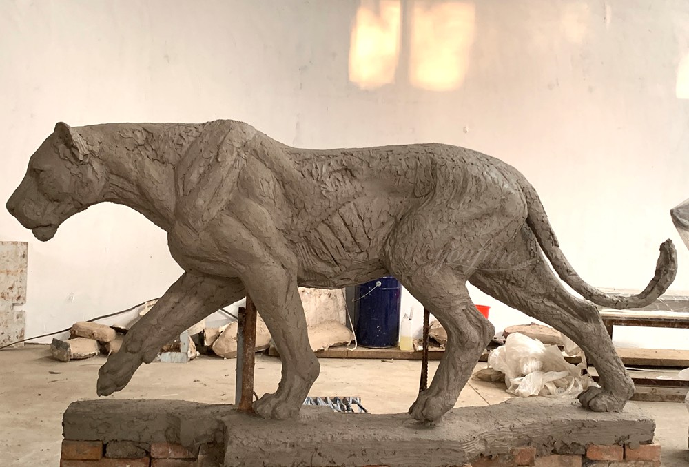 lioness statue clay model