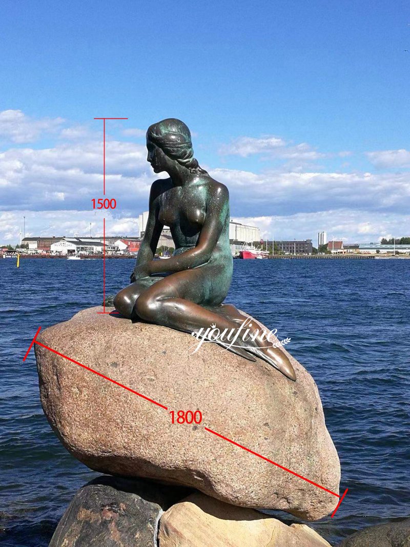 little mermaid sculpture