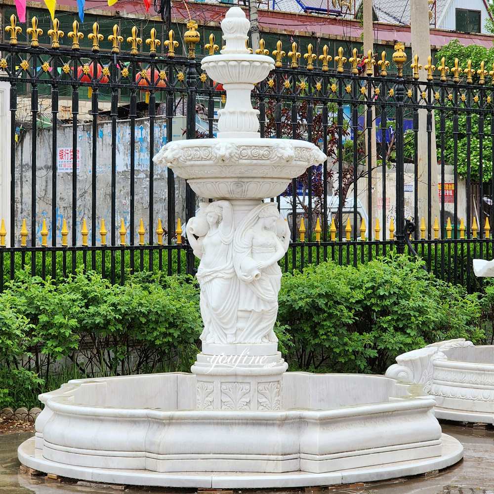 Marmorfrauen-Wasserbrunnen