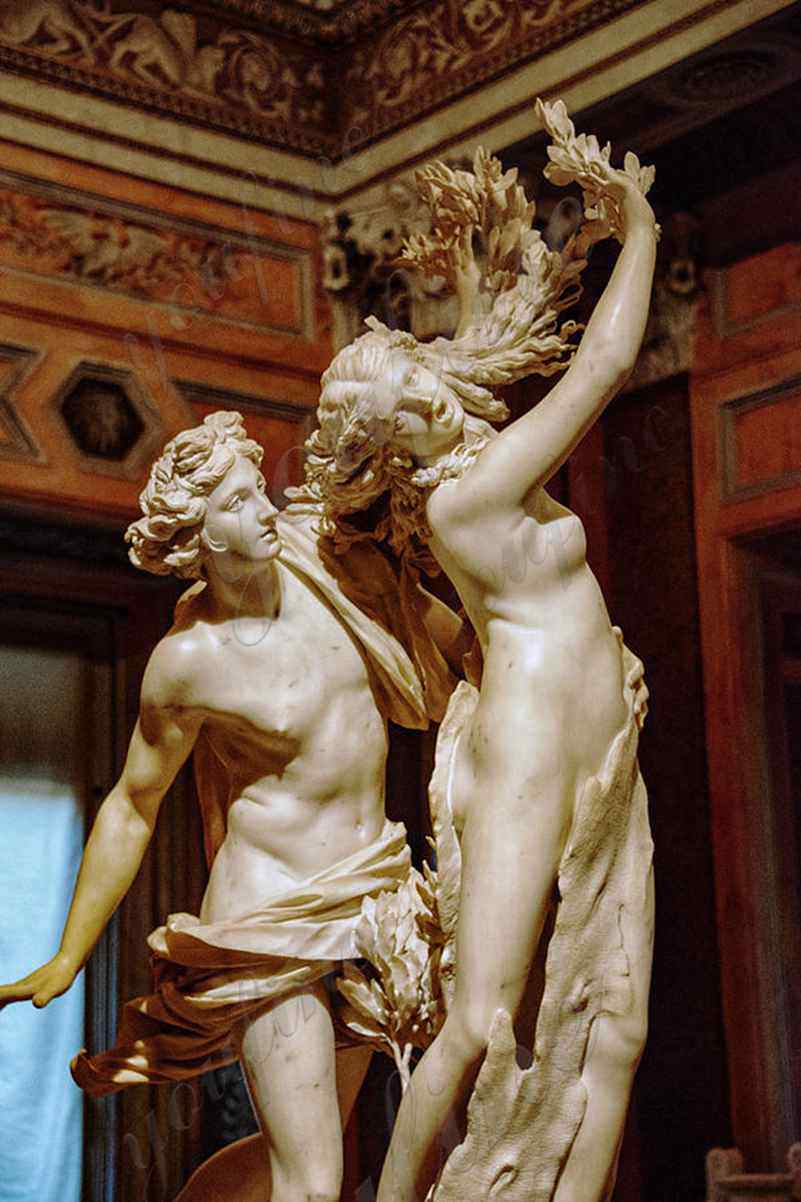 apollo-and-daphne-marble-statue