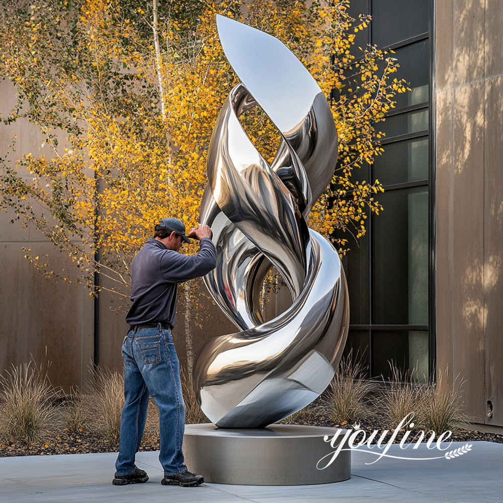 high polished stainless steel sculpture cleaning