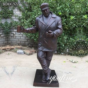 Large Bronze Beer Man Statue Custom Bronze Sculptures for sale