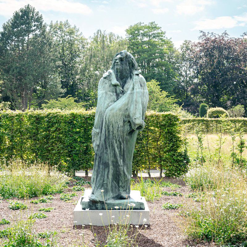 balzac bronze statue