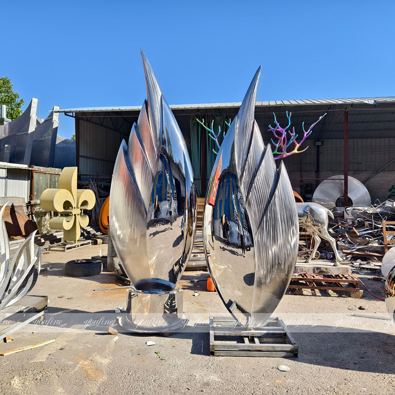 polished leave sculpture