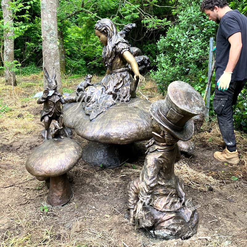 Alice in Wonderland bronze sculptures feedback