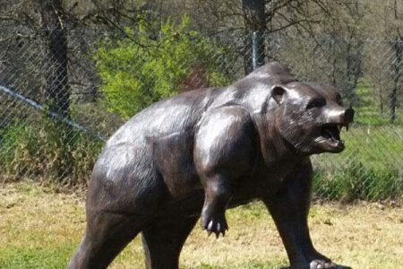 Life Size Bronze Bear Statue BOKK-296