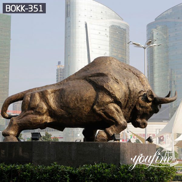 Square Decoration Big Bull Sculpture BOKK-351