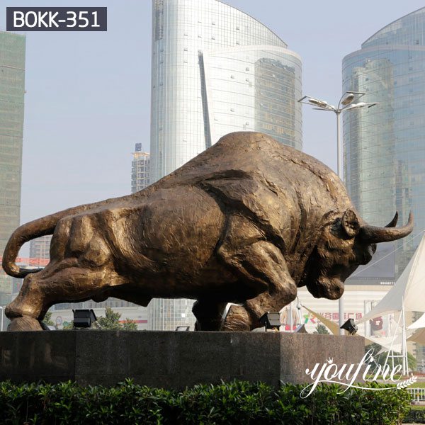 Wholesale Large Bronze Bull Statue Square Decoration BOKK-351