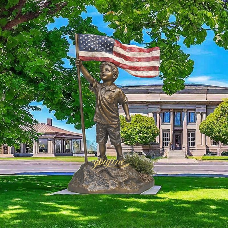 patriotic sculpture