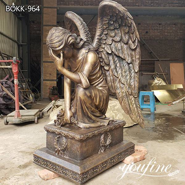 Life Size Kneeling Angel Bronze Statue for Sale