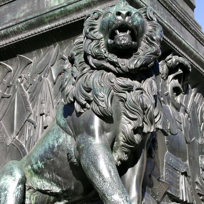 Lion on the monument detail