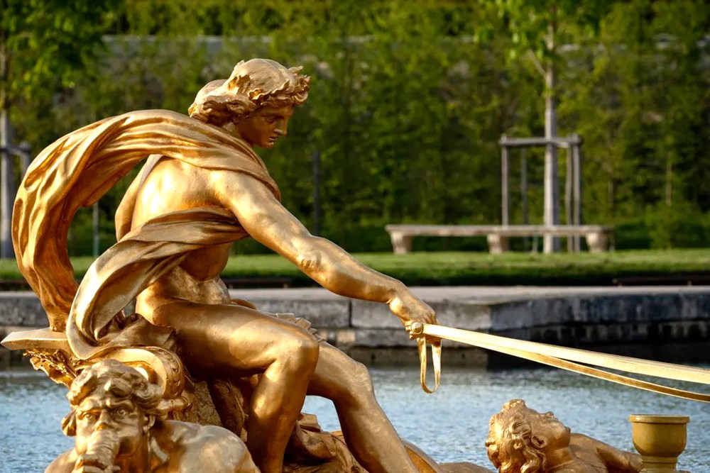 square bronze Apollo Fountain with Rearing Horse