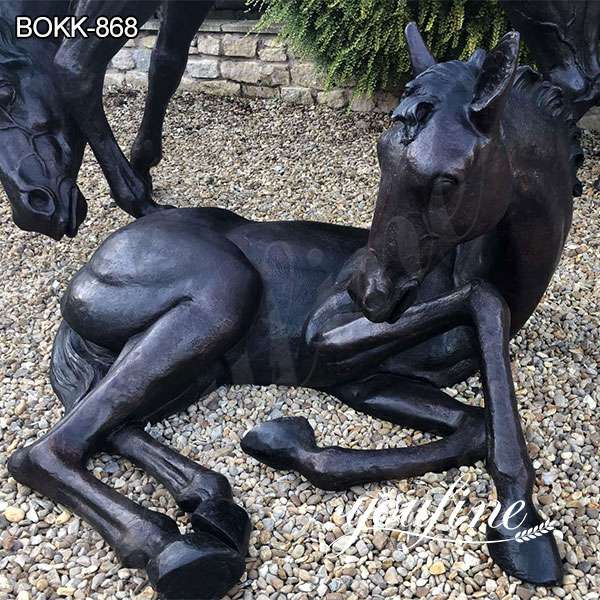 Garden Bronze Mare with Foal Statue for Sale
