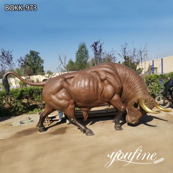 Large Bronze Bull Statue Ready to Charge Sculpture for Sale
