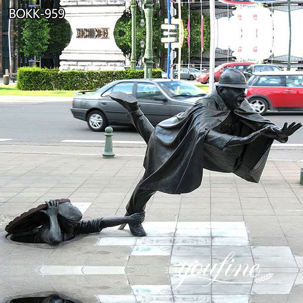 Life Size Bronze Vaartkapoen Statue Decorative Street Sculpture for Sale