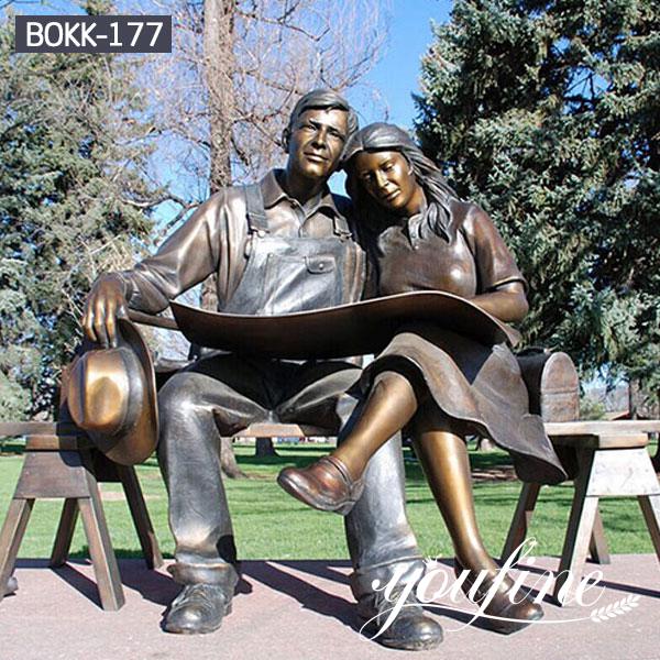 Custom Reading Newspaper Bronze Couple Statue for Sale BOKK-177