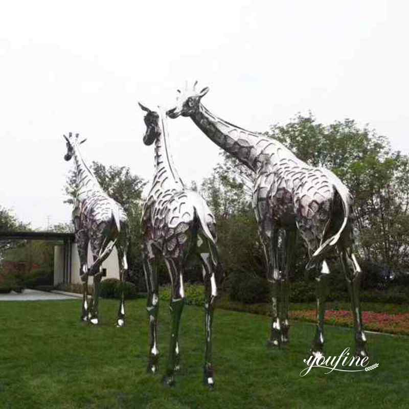 metal-animal-yard-sculpture