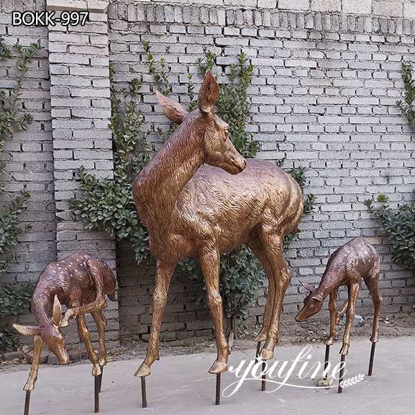 Life Size Bronze Doe and Fawn Statue Garden Decor