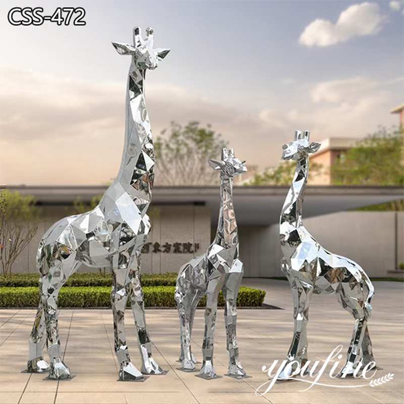 Modern Geometric Metal Giraffe Garden Sculpture CSS-472