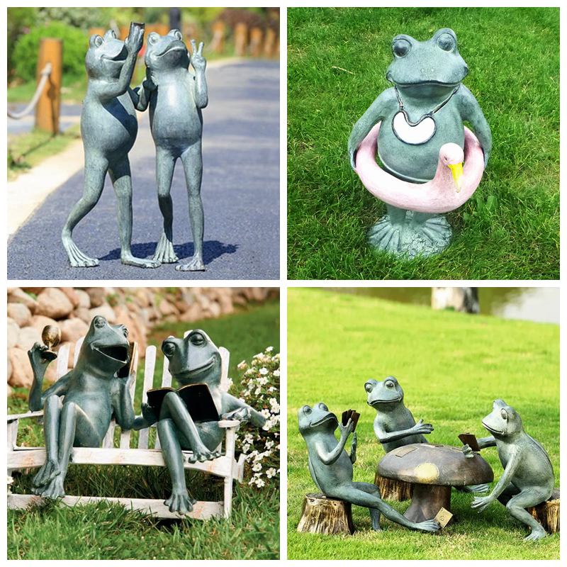 bronze frog friends statue